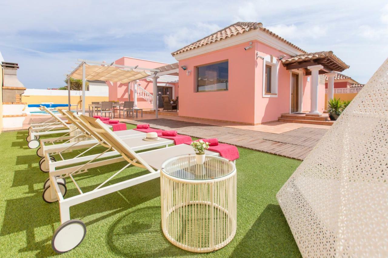 Villa Bella Lucia 3. Piscina Climatizada, Wifi, Bbq. Corralejo Exterior photo